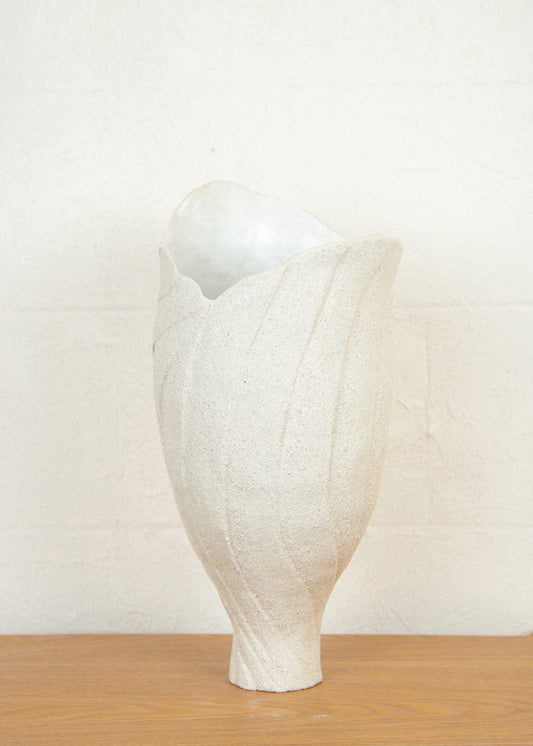 MARIKO VASE