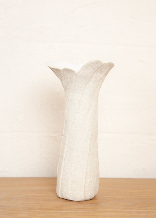 SAKU VASE